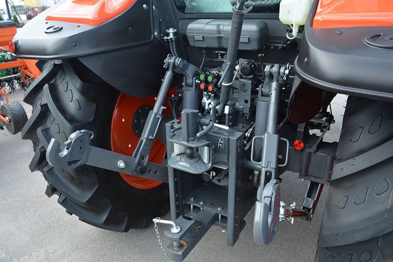трактор KUBOTA M5112 