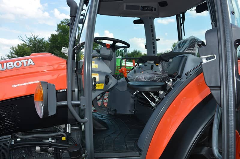 трактор KUBOTA M5112 